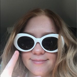 Meet your Posher, Ellie